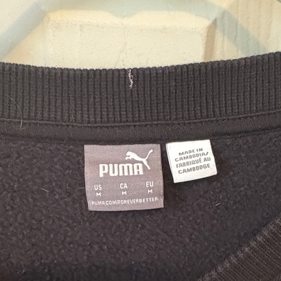 Puma Classic Black Crewneck - Picture 2 of 9